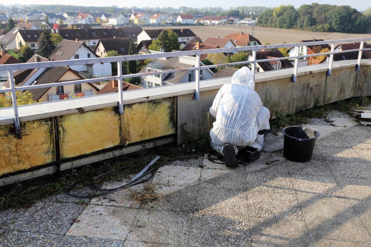 Asbestos Testing & Surveying in Devon